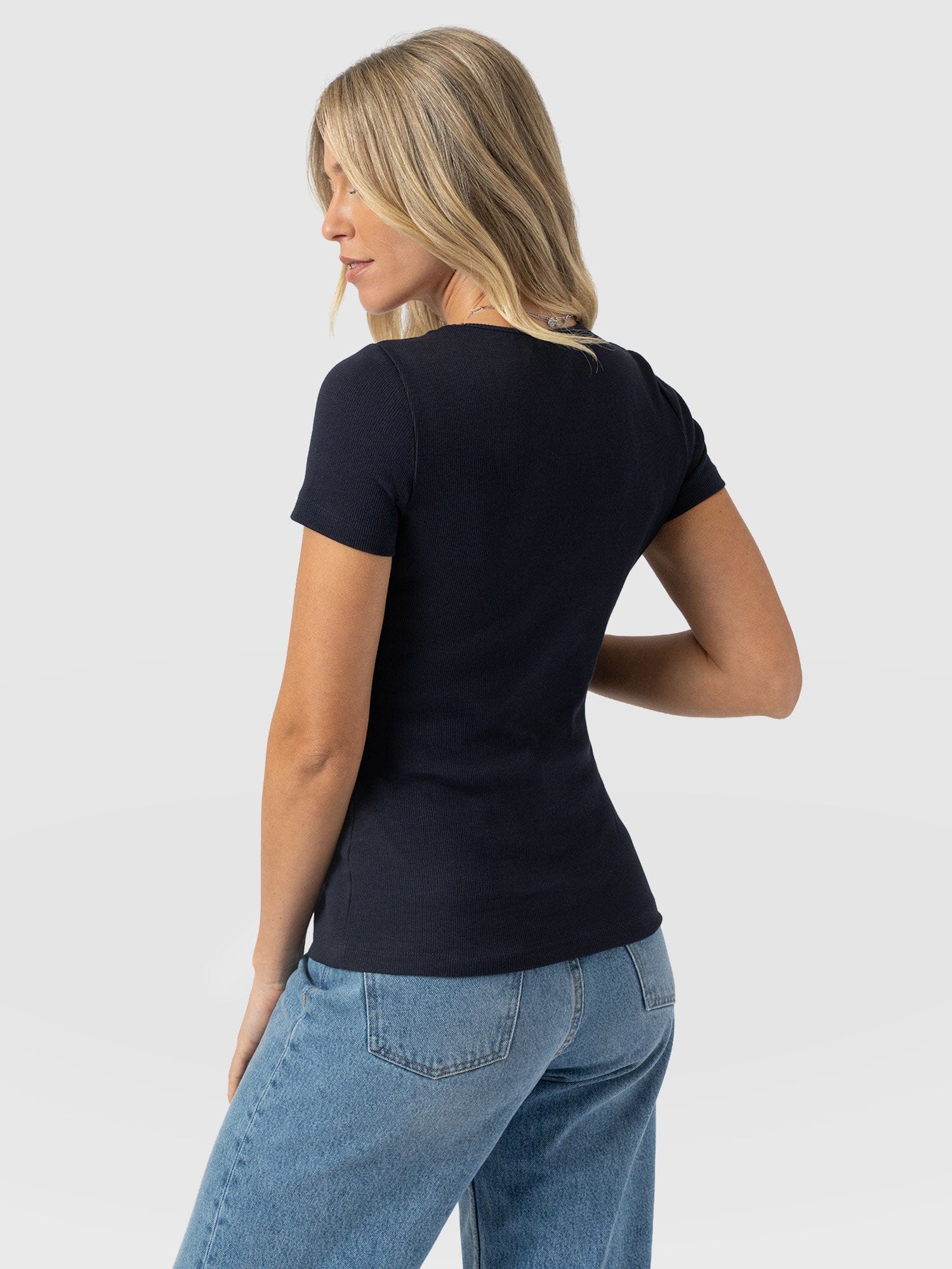 Sloane Ribbed Short Sleeve Tee - Navy - Women's T-shirts | Saint + Sofia® UK
