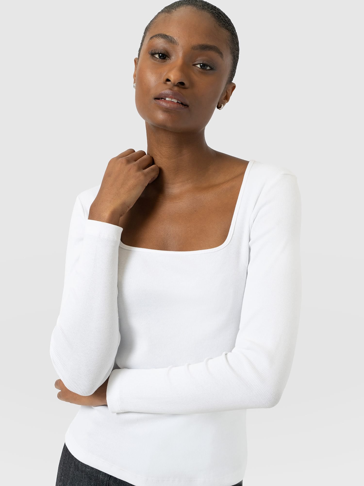 Sloane Ribbed Top - White - Women's T-shirts | Saint and Sofia® UK