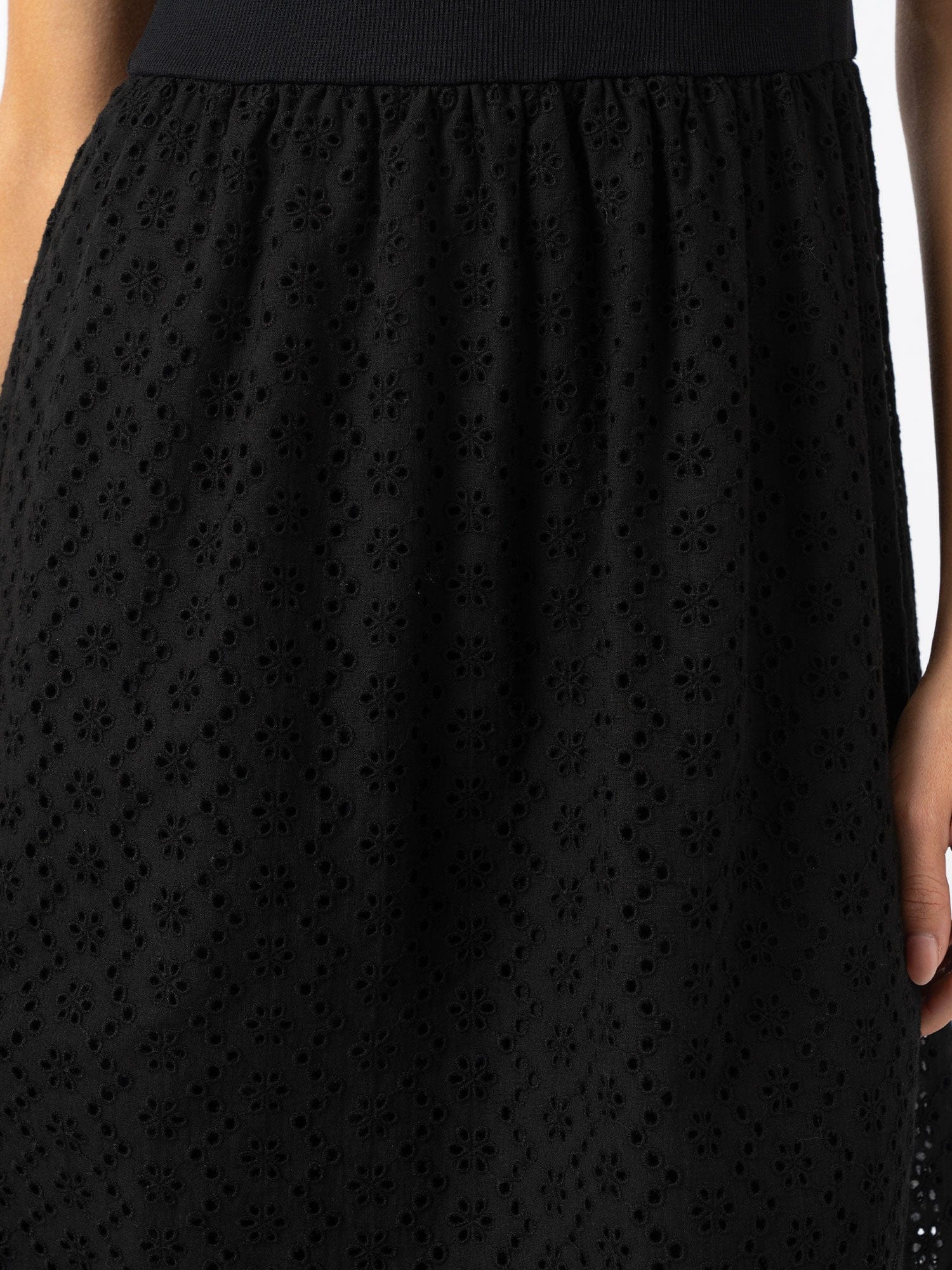 Sophia Contrast Dress - Black Broderie