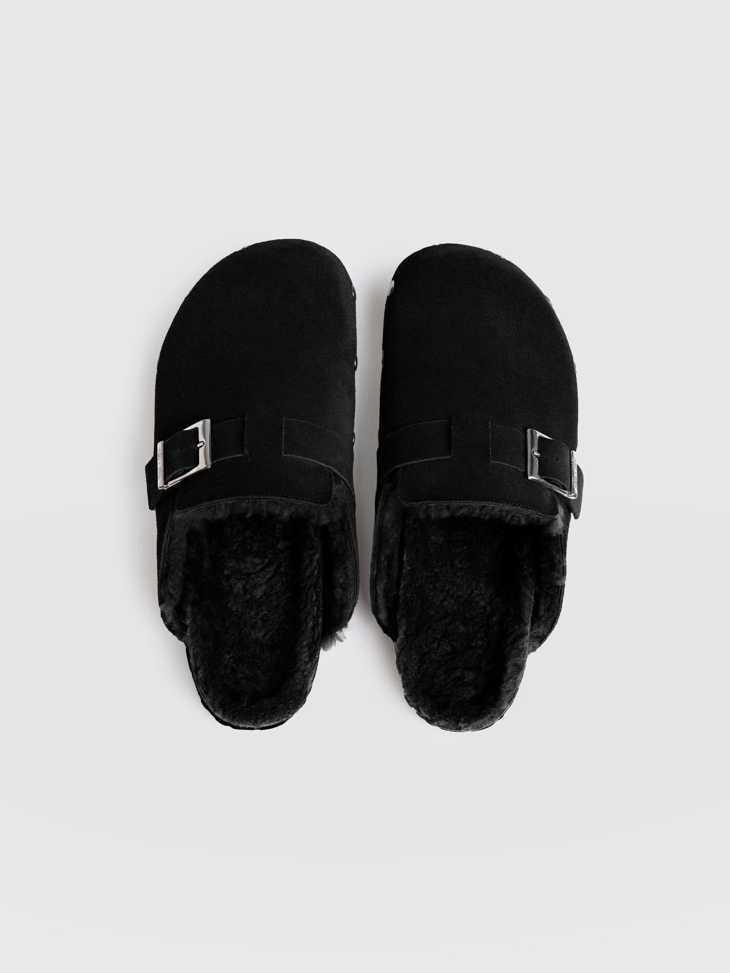 Studded Clogs - Black Shearling
