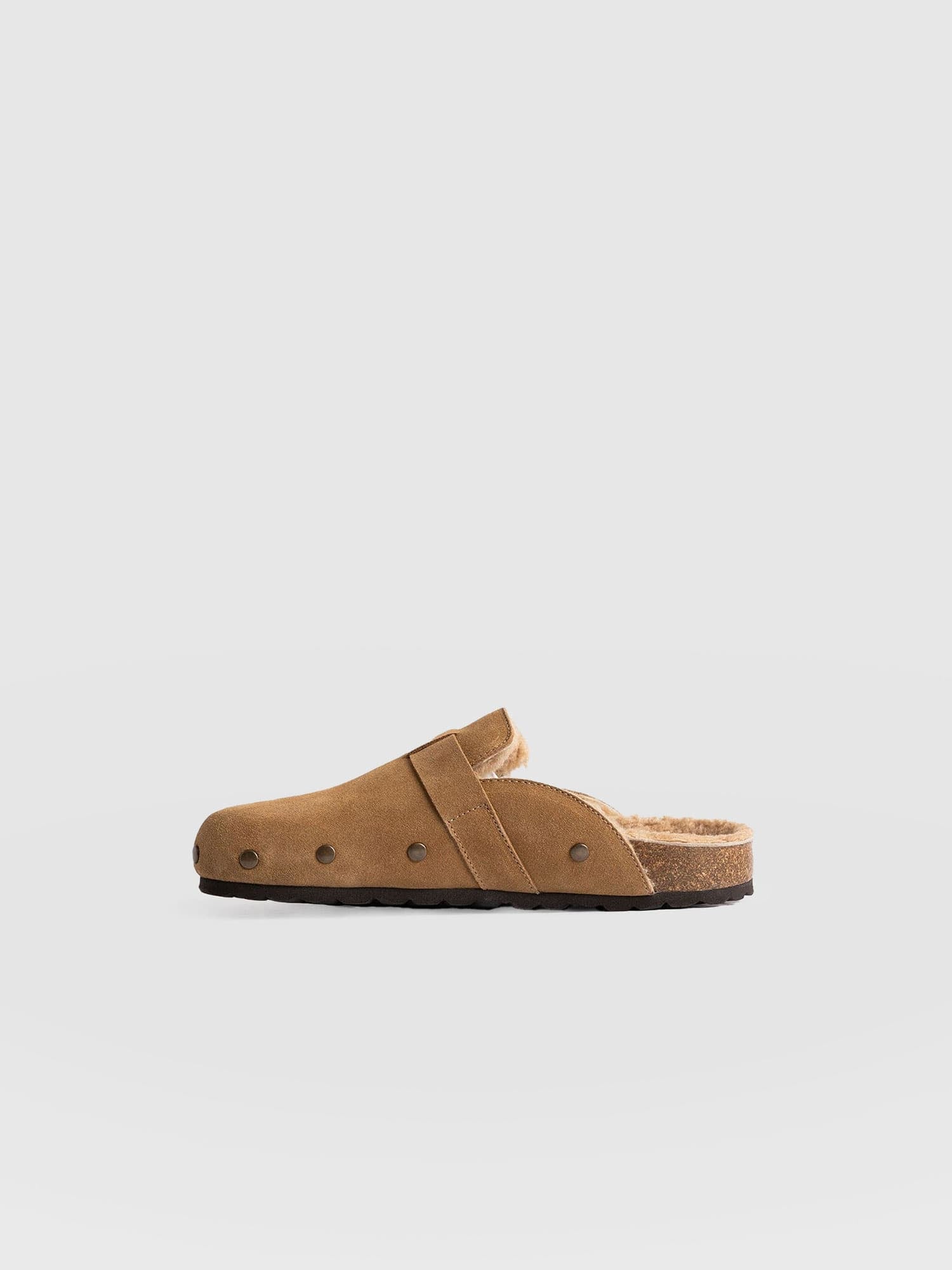Studded Clogs - Tan Shearling