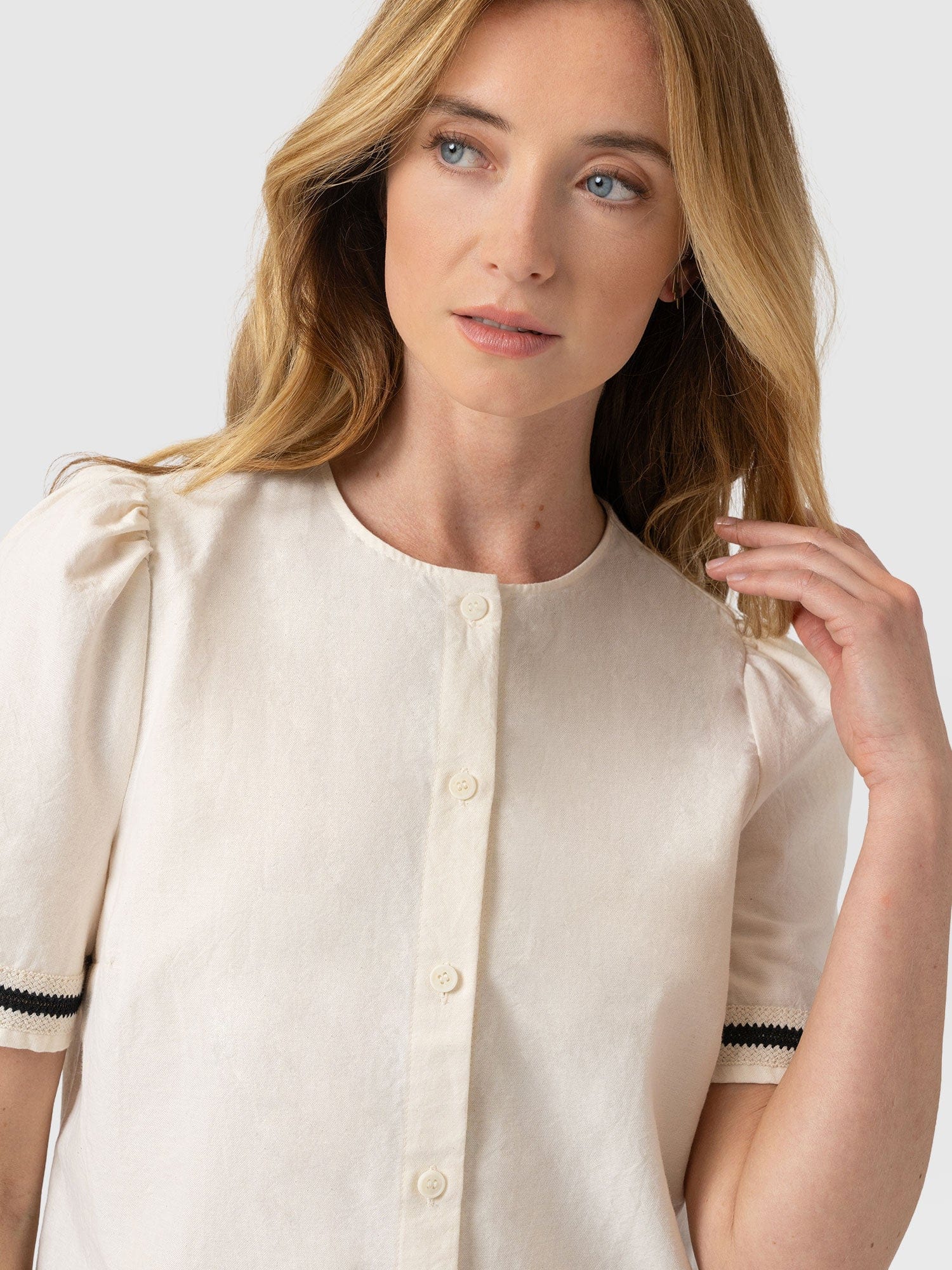 Tabitha Blouse - Cream - Women's Blouses | Saint + Sofia® UK