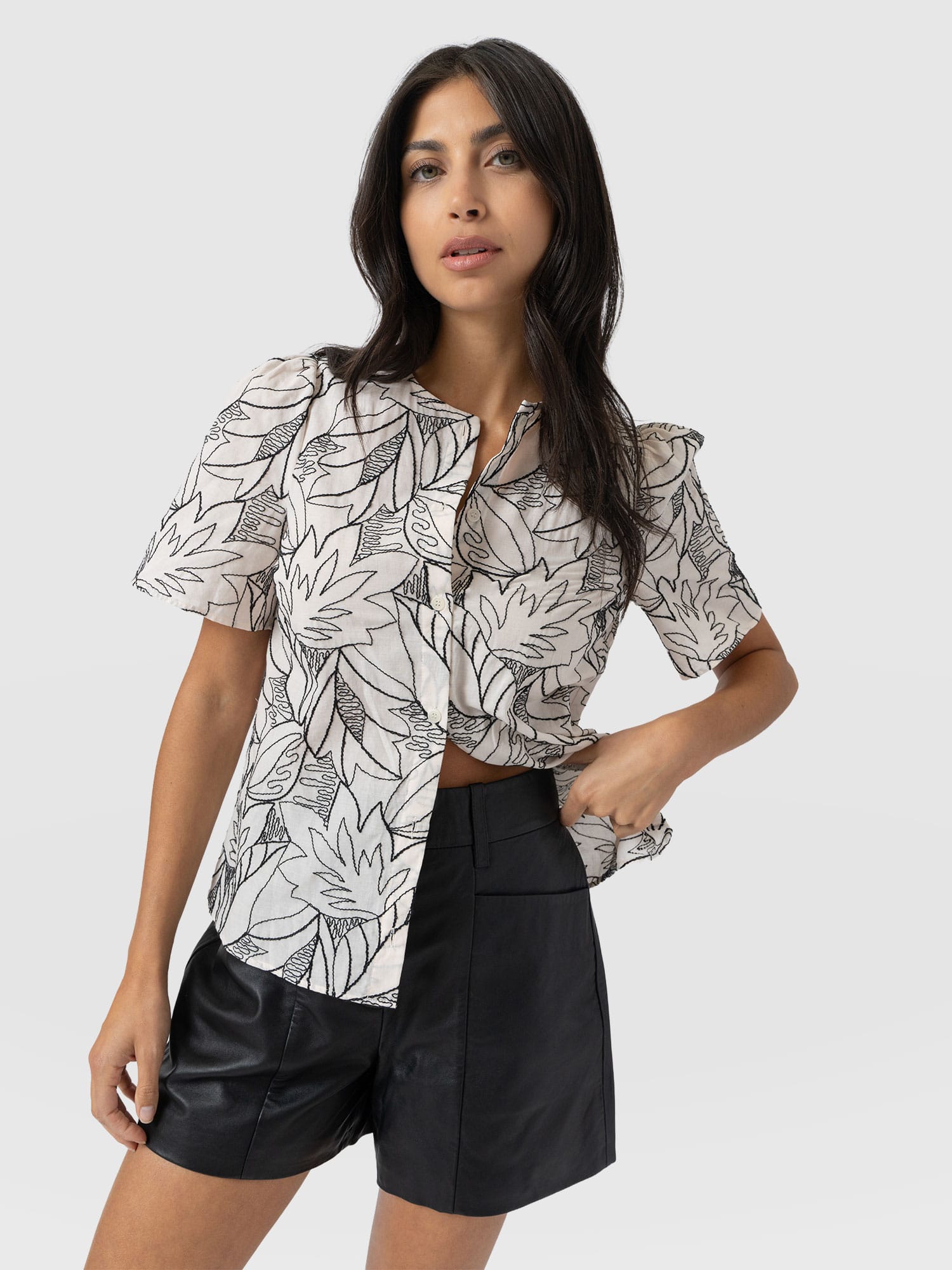 Tabitha Short Sleeve Blouse - Cream Embroidered - Women's Blouses | Saint + Sofia® UK