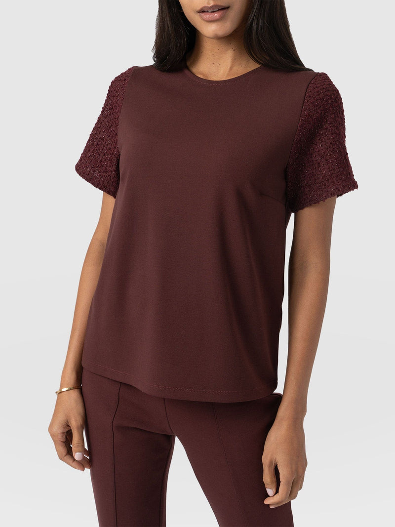 Taylor Rayner Contrast Tee - Maroon