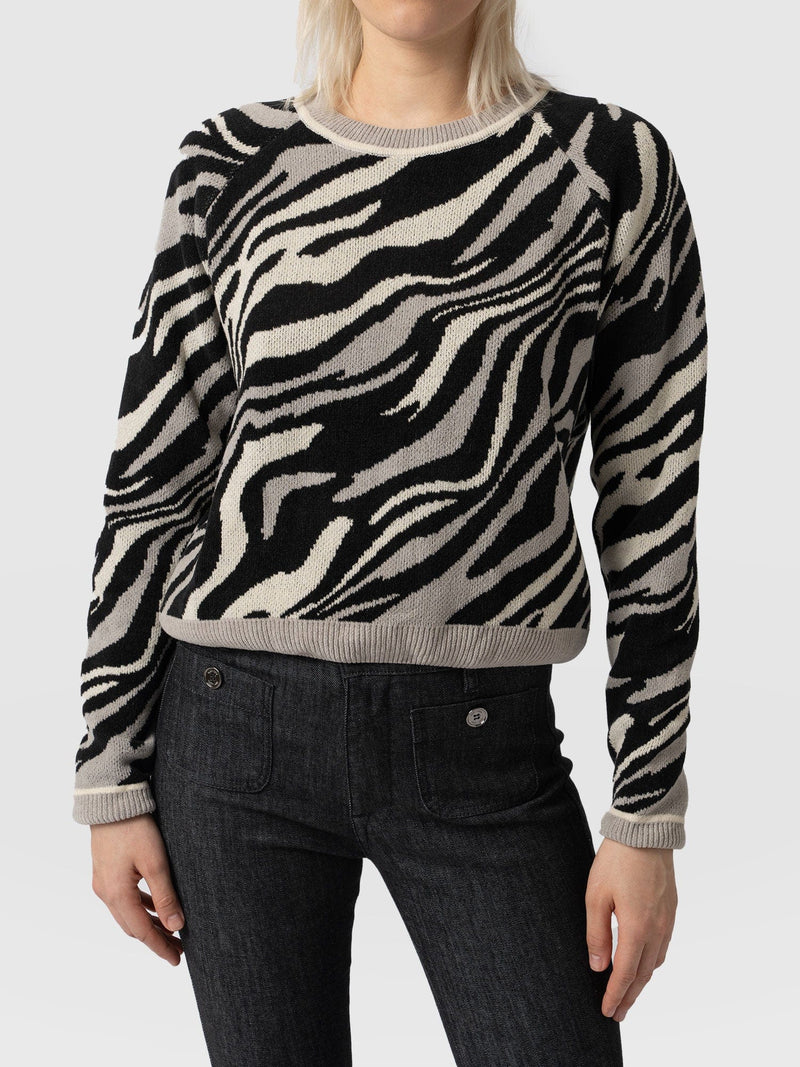 Tori Jacquard Sweater - Monochrome Wave