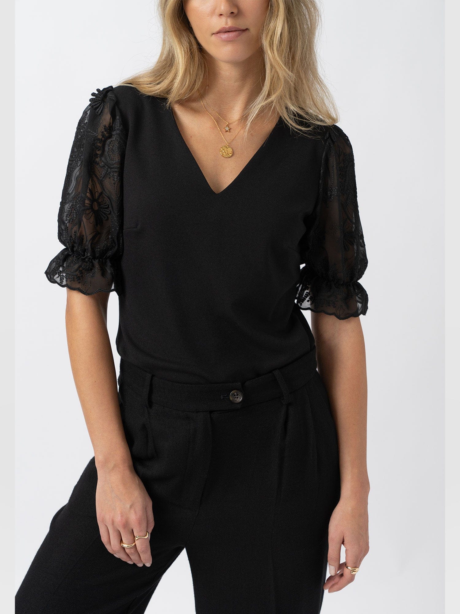 Tori Puff Sleeve Top - Black Lace
