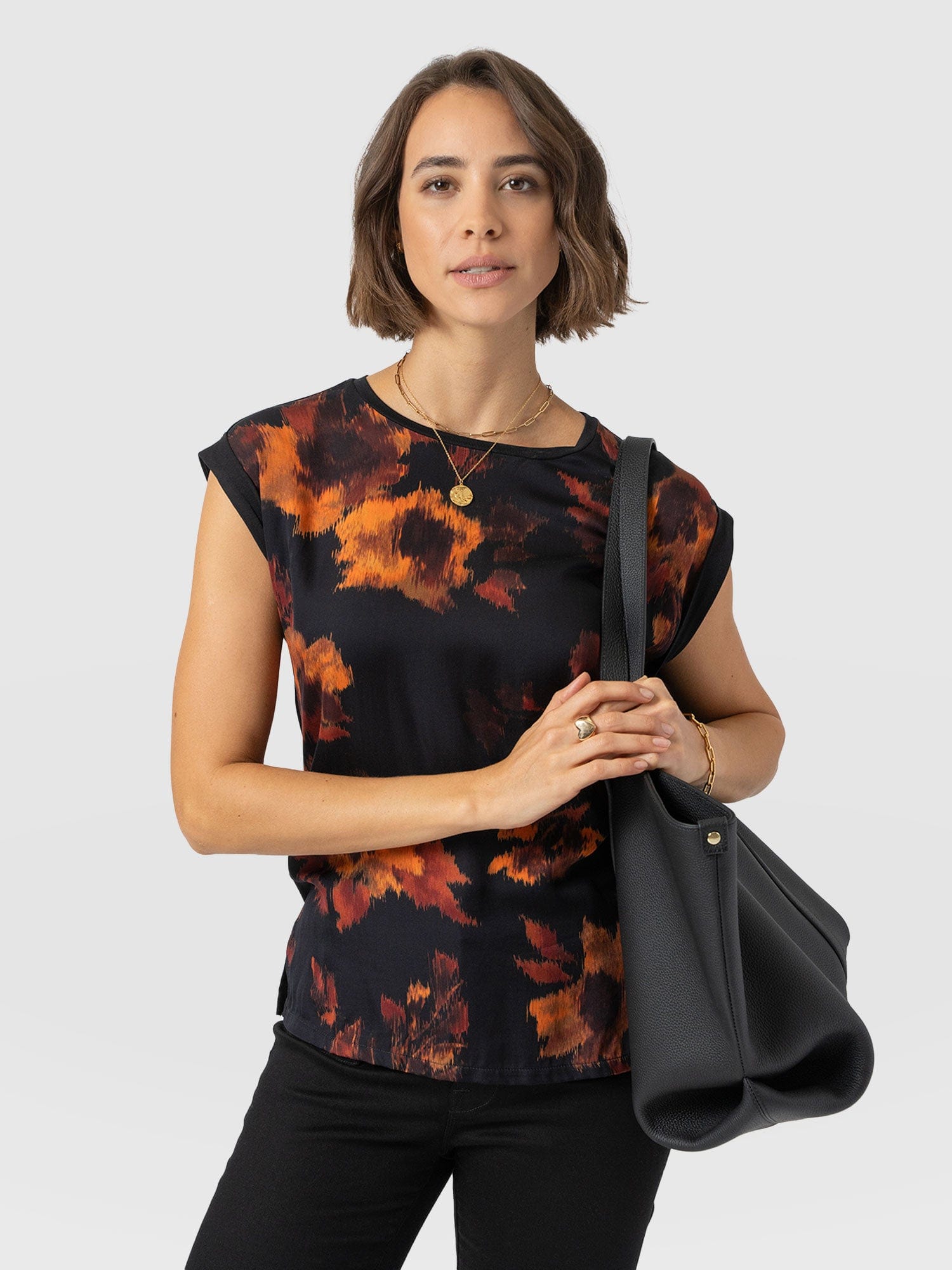 Turn Up Contrast Tee - Autumn Floral