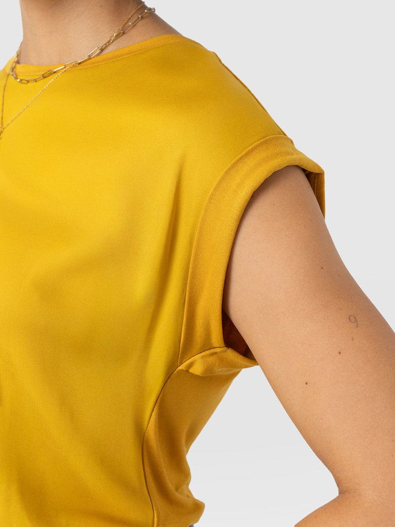 Turn Up Contrast Tee - Golden Yellow