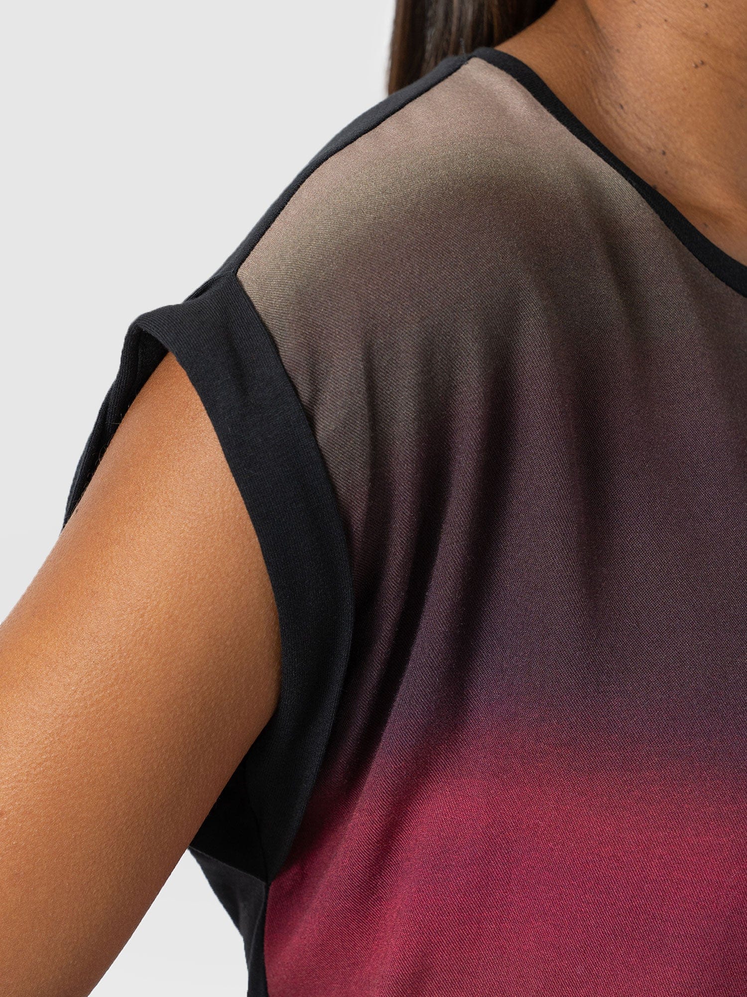 Turn Up Contrast Tee - Purple Gradient