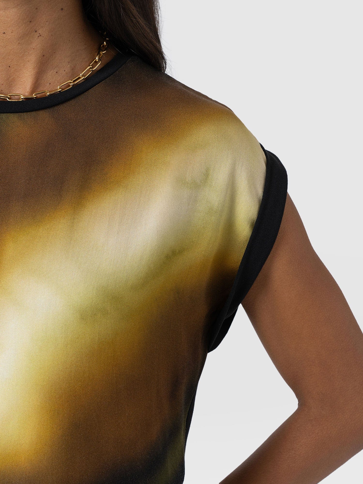 Turn Up Contrast Tee - Yellow Gradient - Women's T-shirts | Saint + Sofia® UK