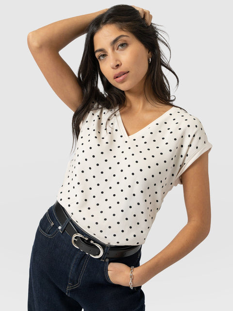 Turn Up Contrast V Neck Tee - Cream Polka Dot - Women's T-shirts | Saint + Sofia® UK