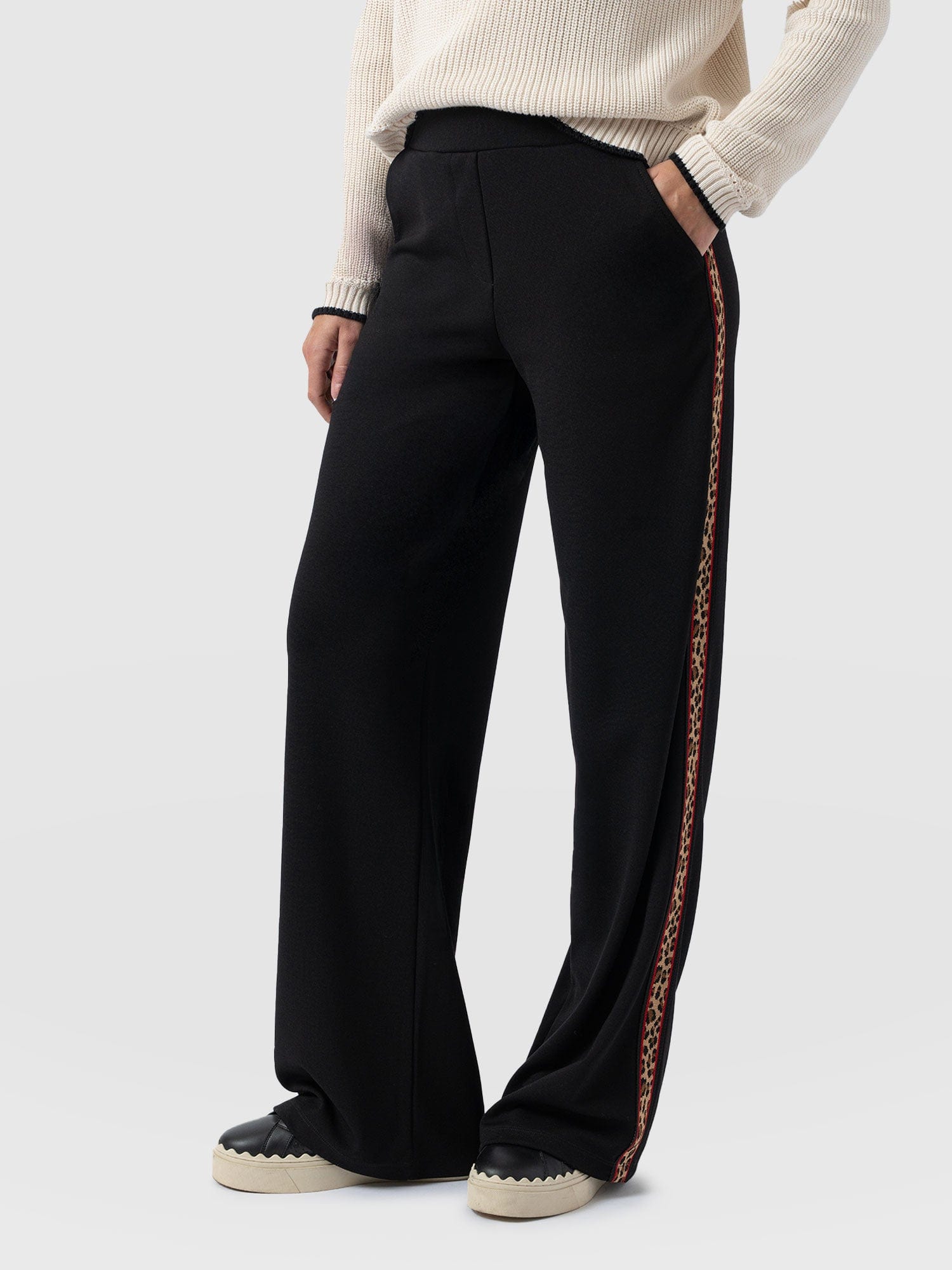 Victory Straight Leg Pant - Black - Leopard