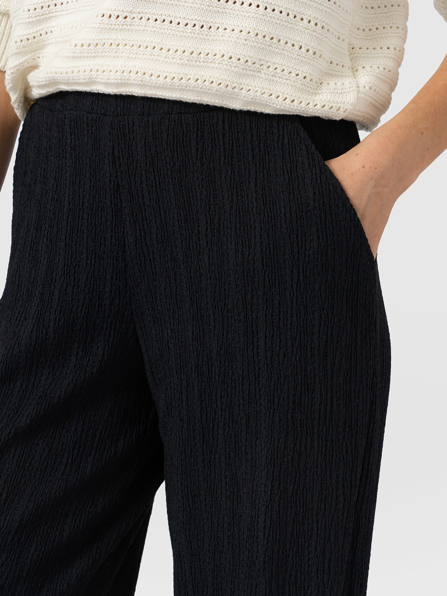 Victory Straight Leg Pant - Black Textured