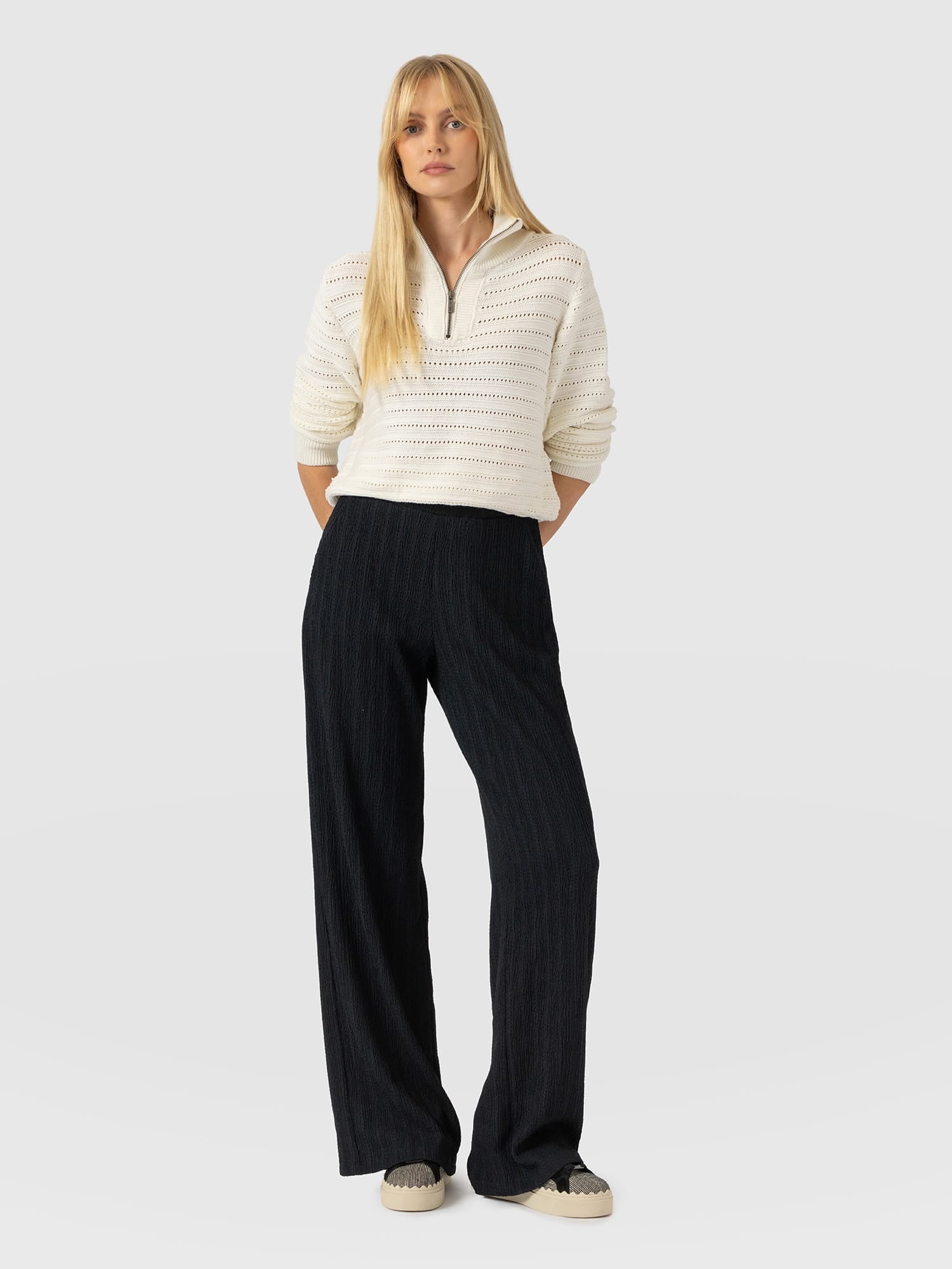 Victory Straight Leg Pant - Black Textured
