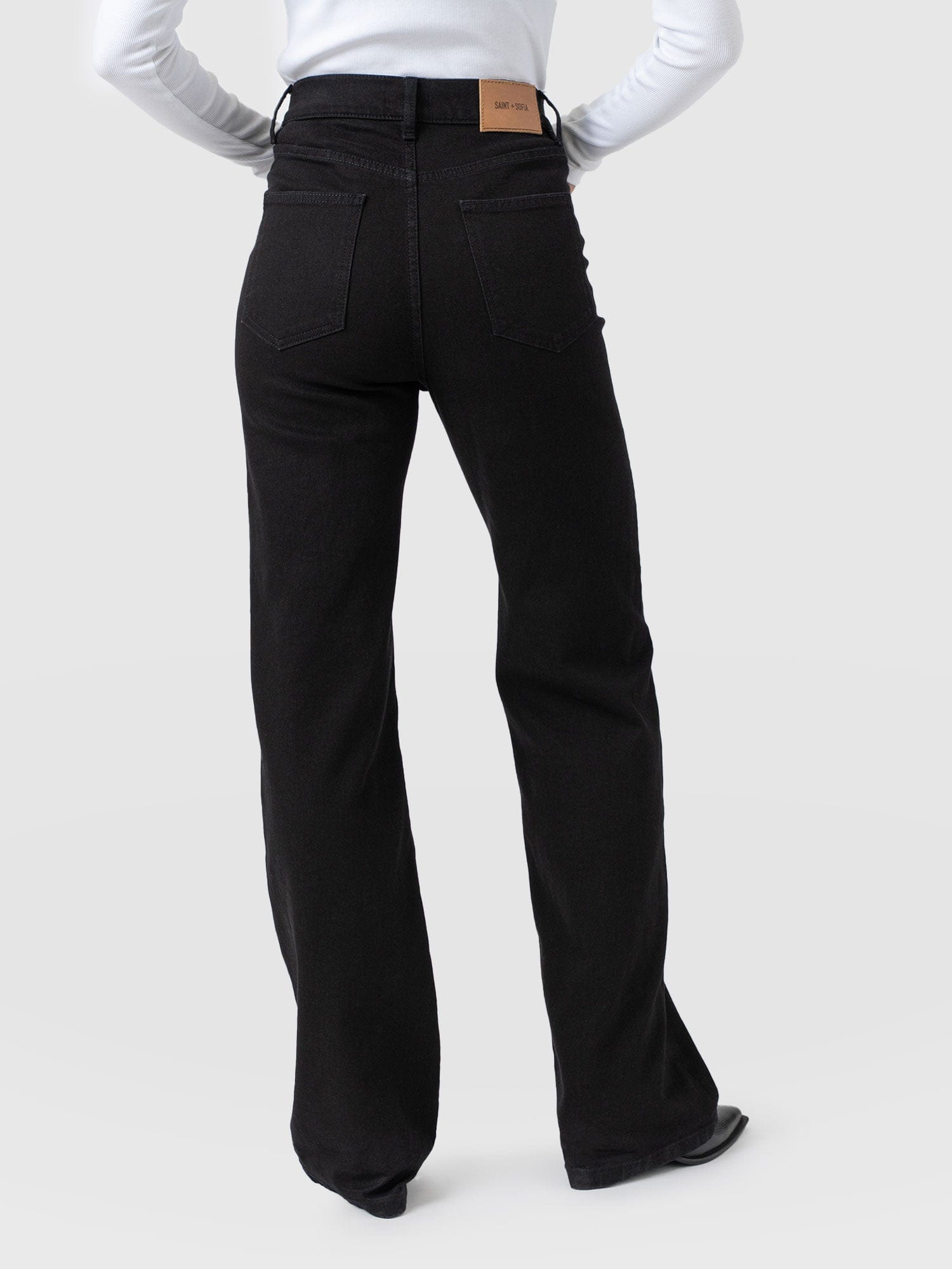 Wide Leg Jean - Black - Women's Denims | Saint + Sofia® UK