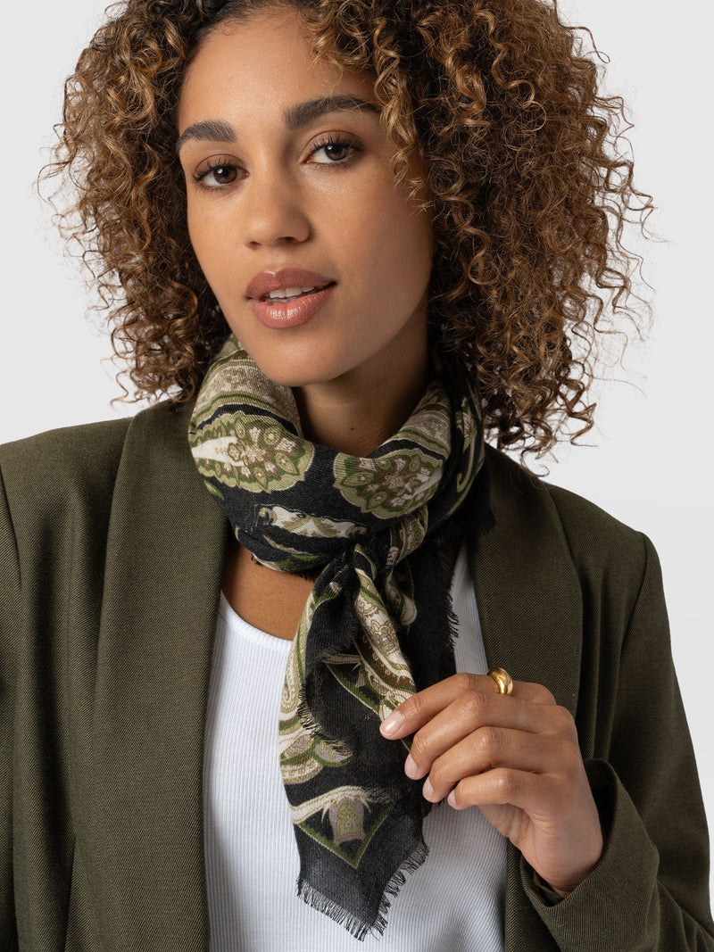 Wren Paisley Scarf - Black/Green