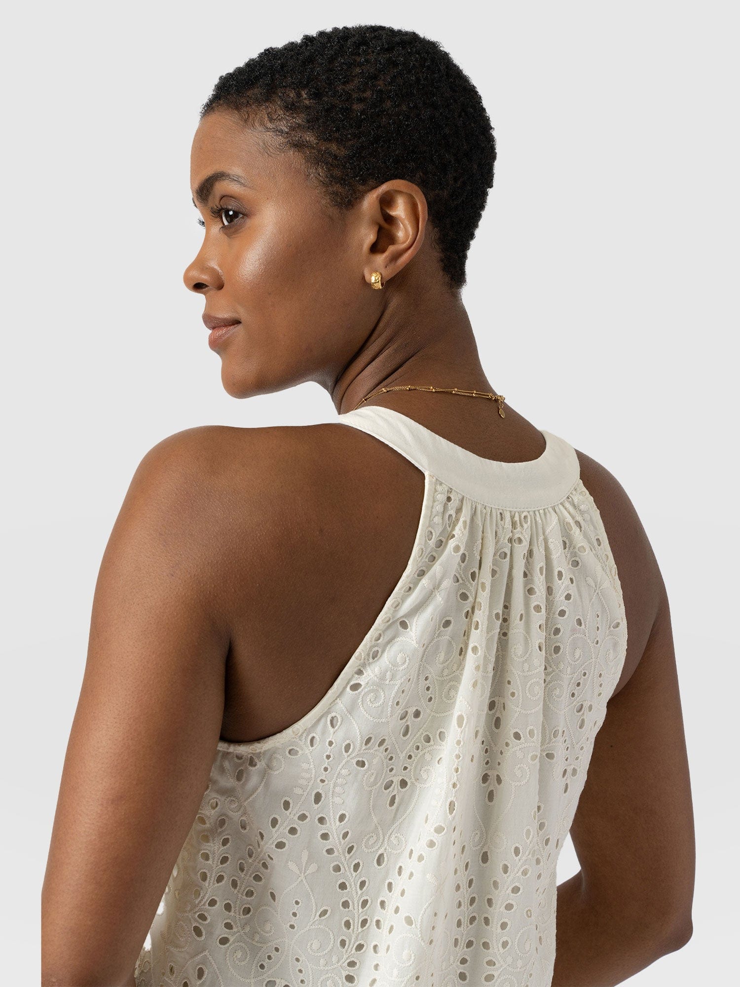 Zoey Halter Neck Dress - White Broderie - Women's Dresses | Saint + Sofia® UK
