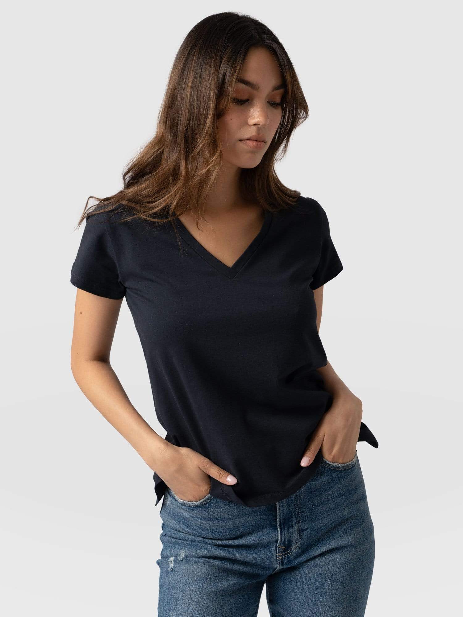 Apartment Tee Navy - Women's T-Shirts | Saint + Sofia® UK