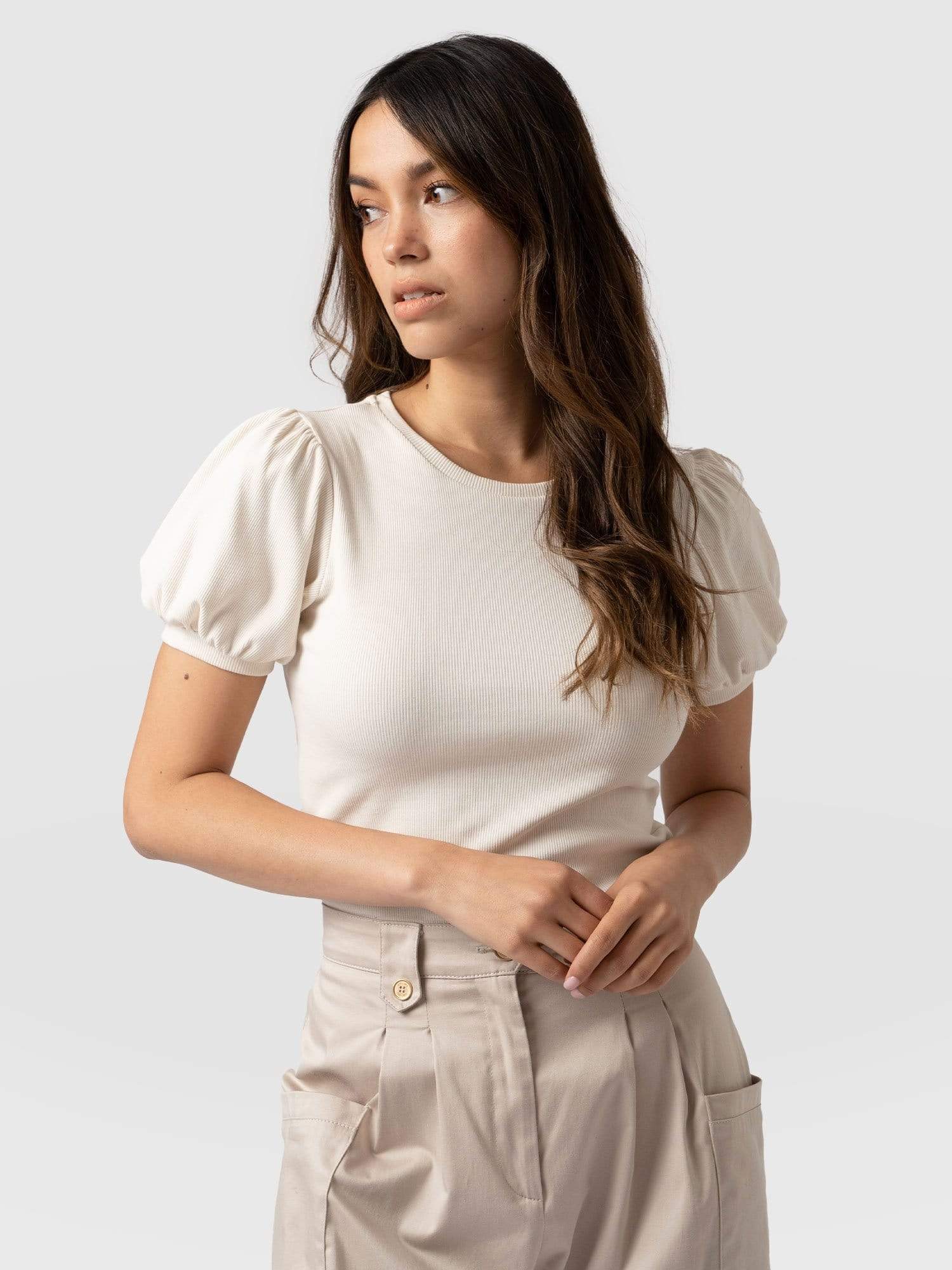 Cavendish Tee Puff Sleeve Cream - Women's T-Shirts | Saint + Sofia® UK