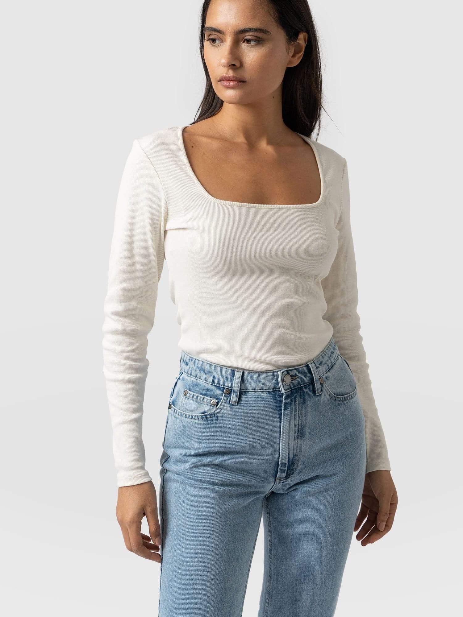 Sloane Ribbed Top Cream - Women's Tops | Saint + Sofia® UK