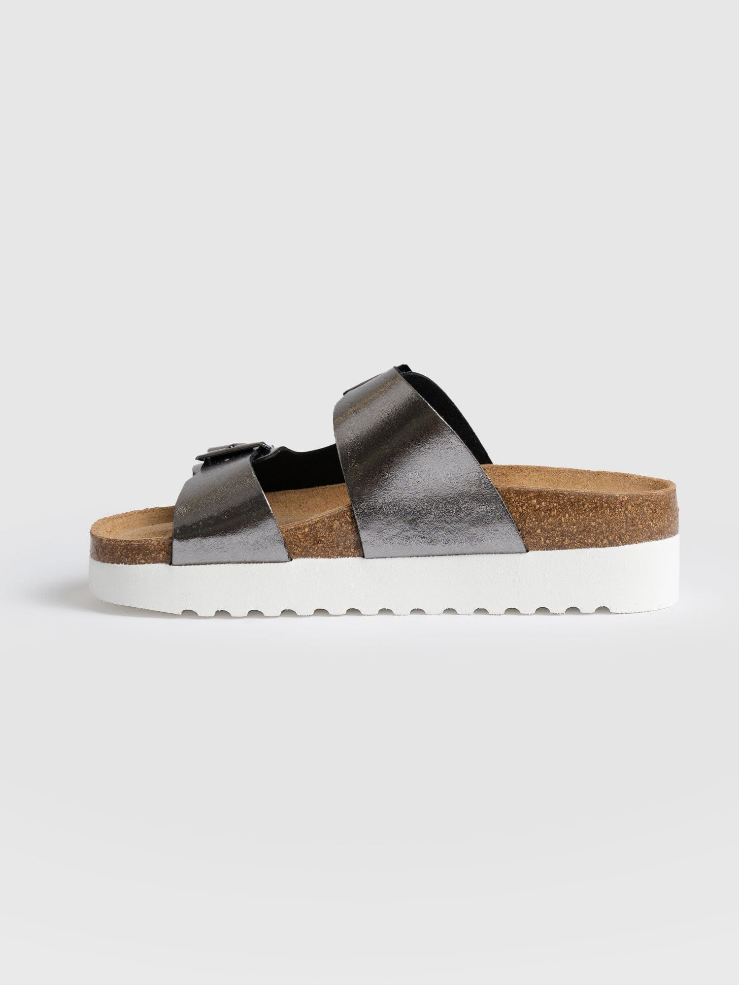 Sutton Slides Silver - Women's Sandals | Saint + Sofia® UK