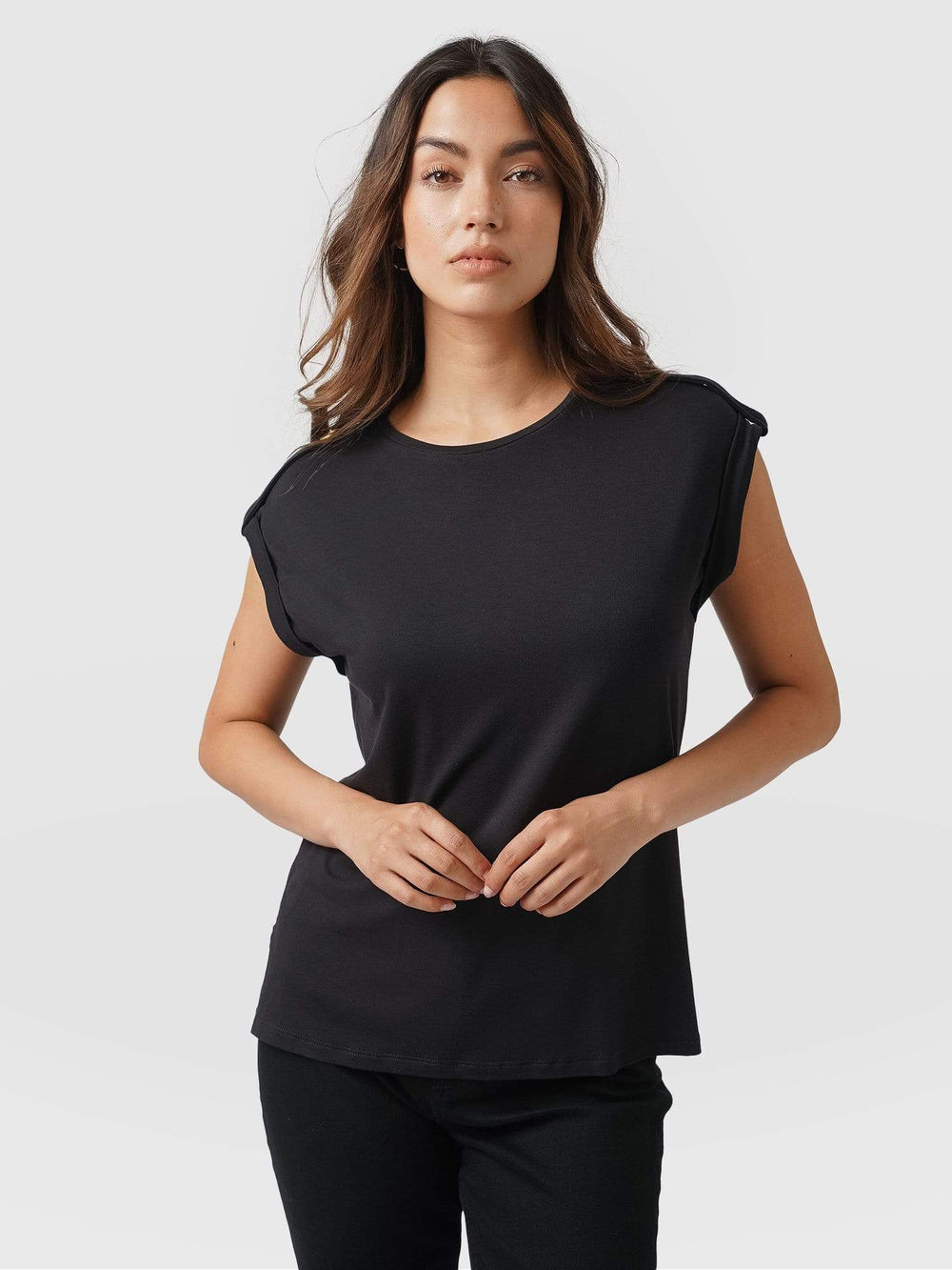 Turn-Up Tee Black - Women's T-Shirts | Saint + Sofia® UK